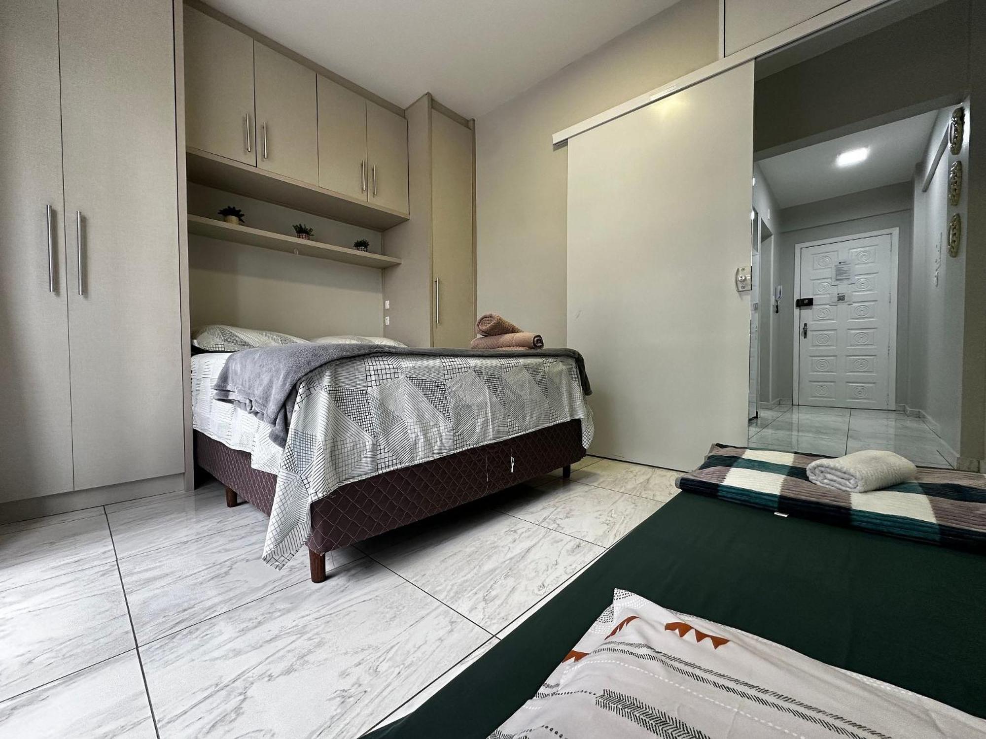 Ma01- Kitnet Com Ar | Vista Big Wheel | Garagem Apartment Balneário Camboriú Exterior foto